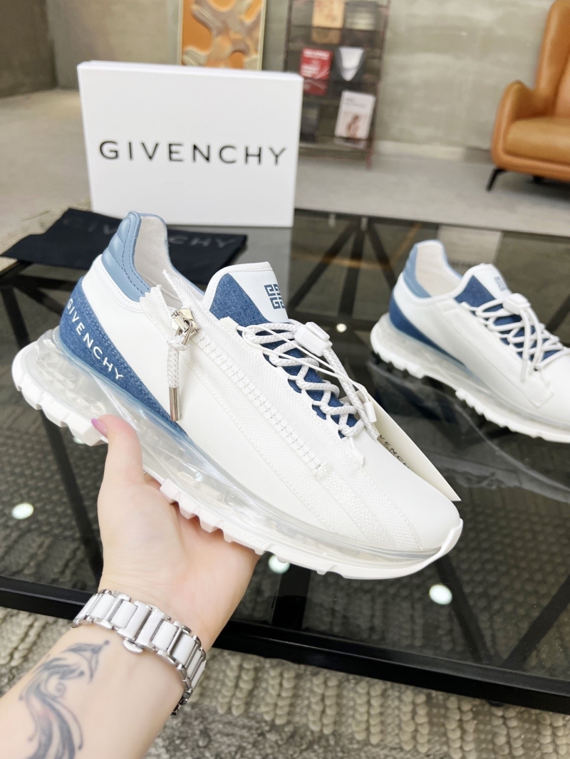 Givenchy Sneakers